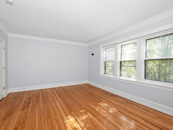 2nd image of 2453-2455 W Marquette Rd #6707-2