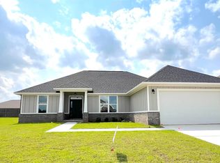 2305 Habersham Ln, Cantonment, FL 32533