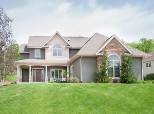 2475 Spring Hill Way, Onalaska, WI 54650