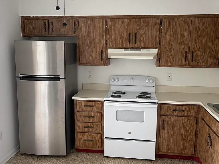 4230 Mount Vernon Ave #102 — Photo 4