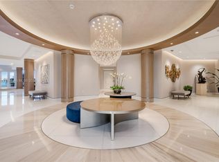 888 Brickell Key Dr APT 703, Miami, FL 33131