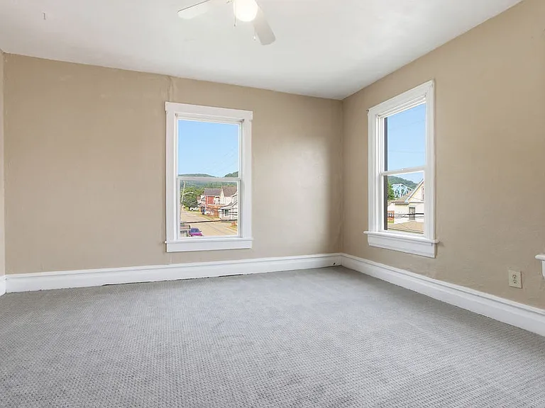 5816 Smithfield St #1 — Photo 9