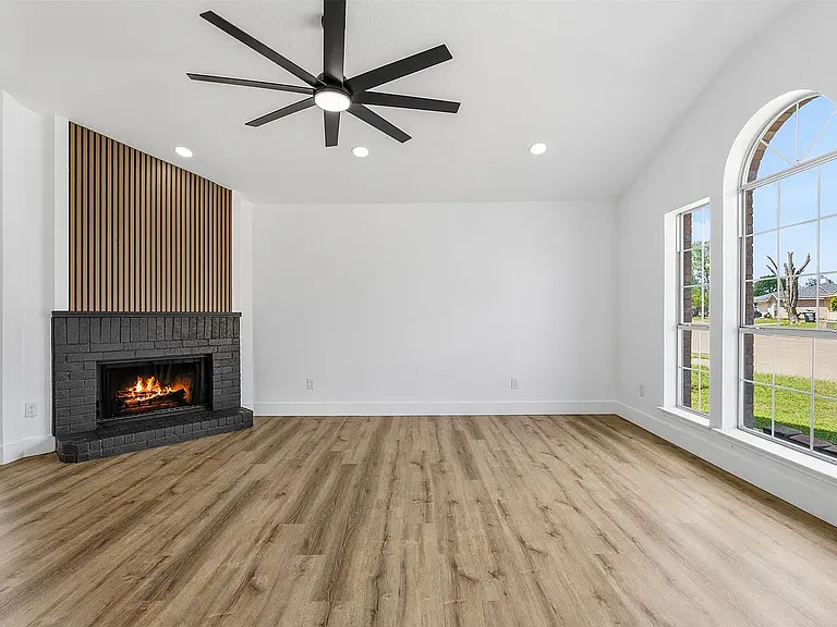 9255 Crimnson Ct — Photo 7