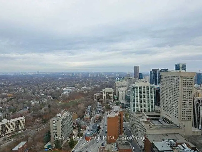 1 Yorkville Ave #4008 — Photo 15