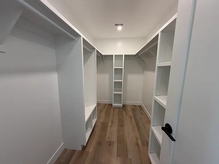 247 Elder Ave #1 — Photo 20