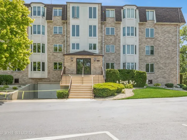 3620 186th St APT 102, Lansing, IL 60438