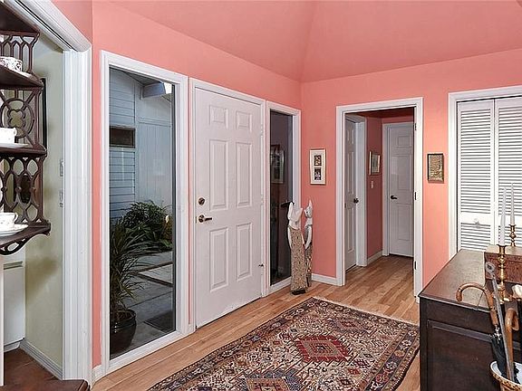 3rd image of 2625 Moss Oak Dr #58