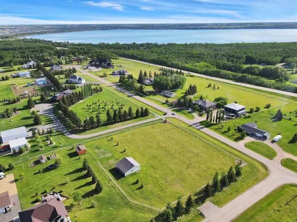 392 Township Road 201b #1271, Red Deer County, AB T4S 1R7