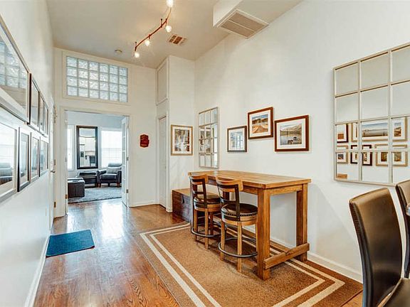 3rd image of 258 Pine St APT 3L