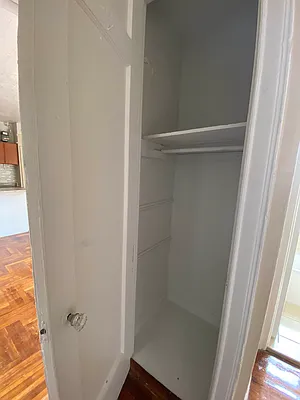 Rented by Bohemia Realty Group | media 19