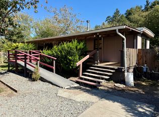 105 Palmer Blvd, Fortuna, CA 95540