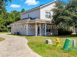 119 Earle Taylor Ln, Ocean Springs, MS 39564