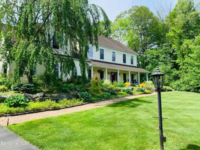 130 E Dugway Rd, Lenox, MA, 01240