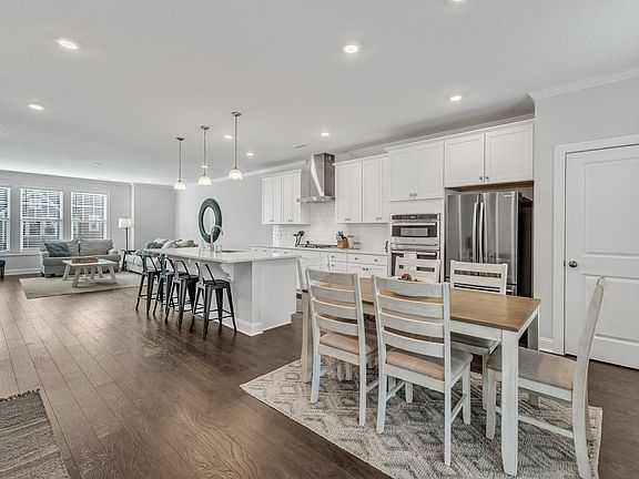 2nd image of 8427 Garnet Rose Ln