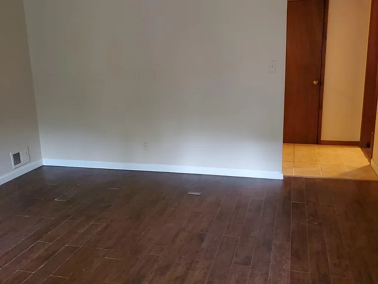 1620 Nutmeg St — Photo 5