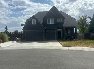 6761 Pyrite Ct, West Richland, WA 99353