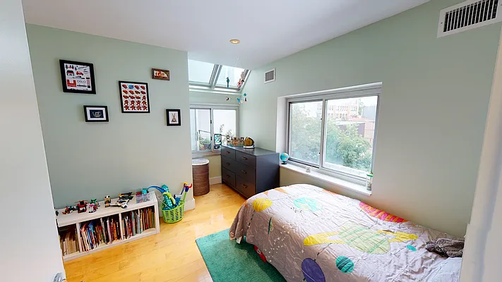 Sold by N.C. Pepe Corp. | media 9