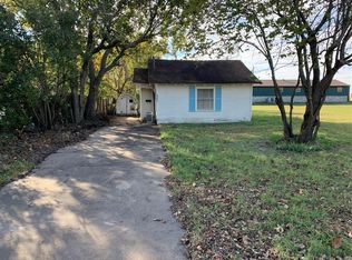 820 N Waco St, Van Alstyne, TX 75495