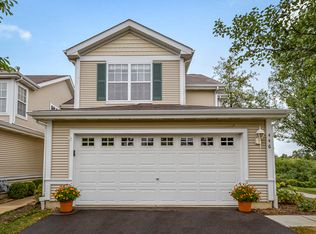 446 N Carlisle Ct, Round Lake, IL 60073