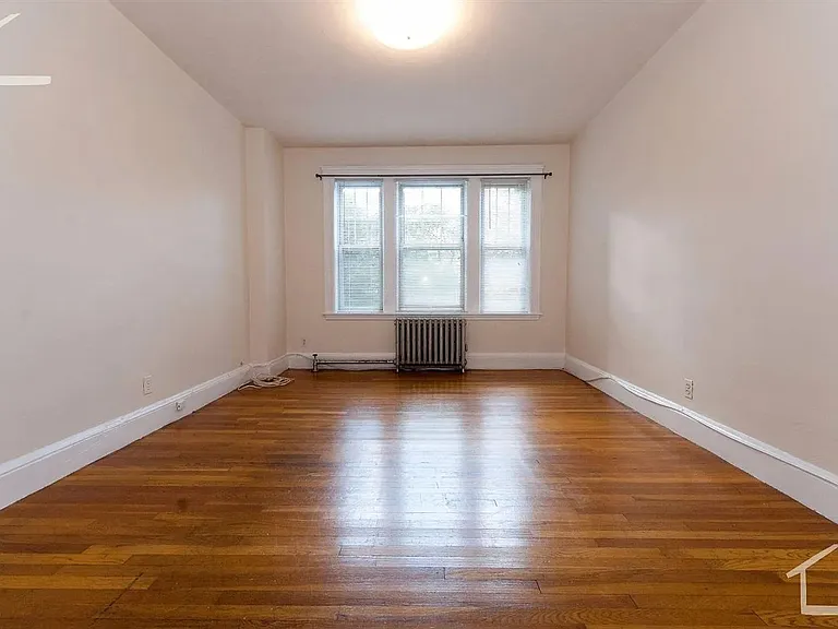 97 Chester St #D1 — Photo 2