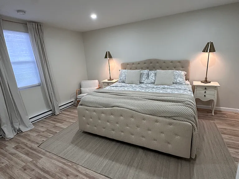 129 Pike St #4 — Photo 10