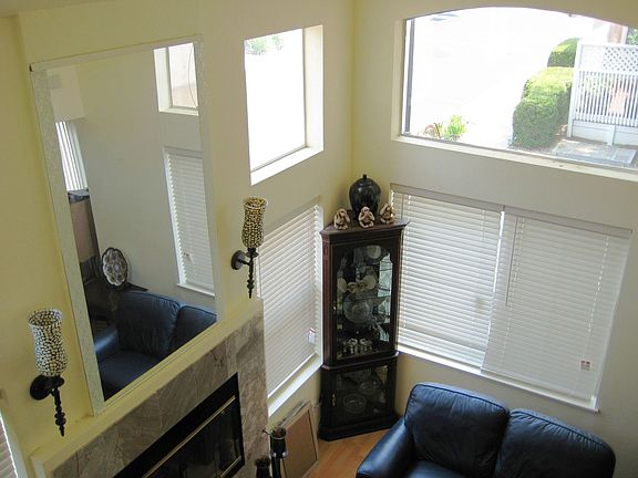 3rd image of 6995 Rodling Dr Unit A
