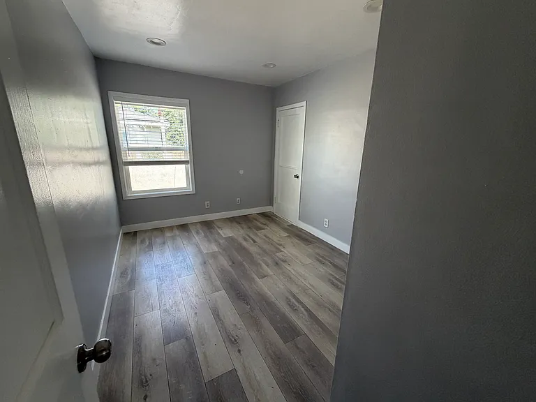 3110 Hodges Ave — Photo 5