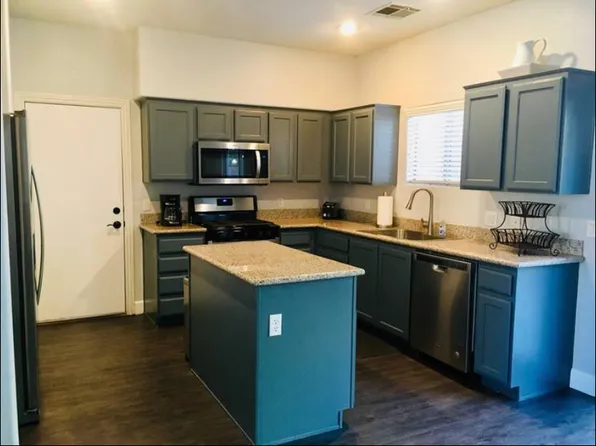 144 Coronation Ave, Las Vegas, NV 89123