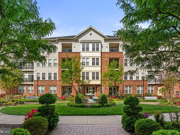 2500 Kensington Gdns Unit 405, Ellicott City, MD 21043
