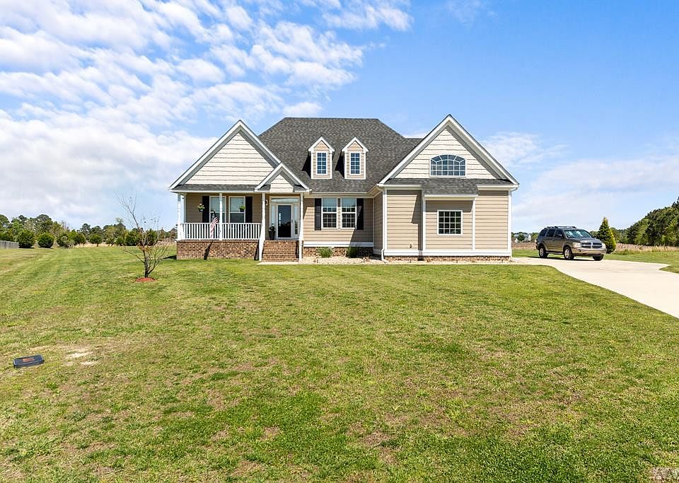 1st image of 107 Applewood Court