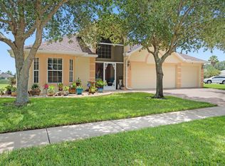 1483 Old Millpond Rd, Melbourne, FL 32940