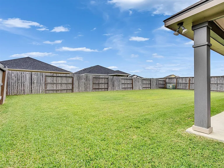 8216 Tourmaline Way — Photo 3
