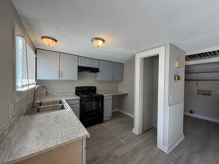 510 Ridgecrest Dr — Photo 6