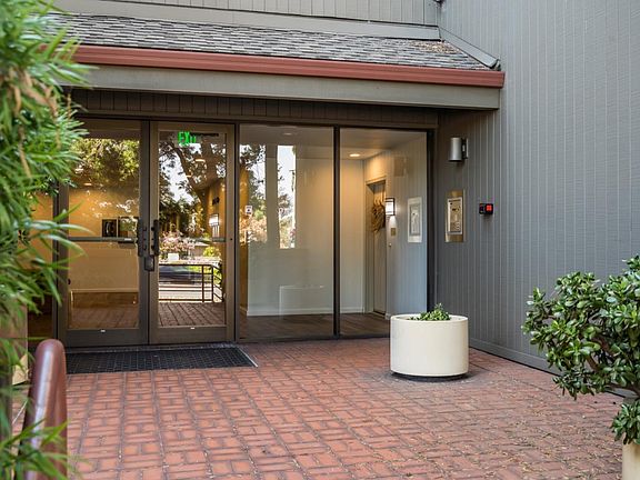 3rd image of 780 Sea Spray Ln APT 207