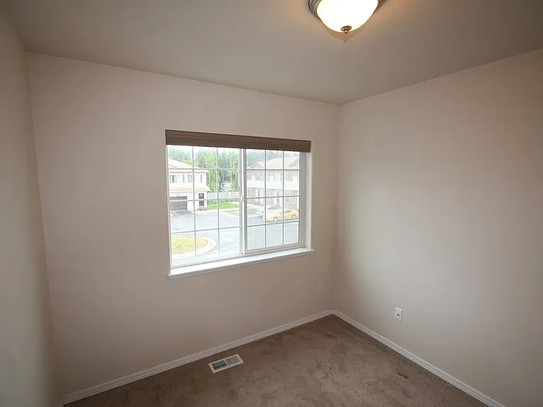 147 Matthew Paul Way — Photo 8