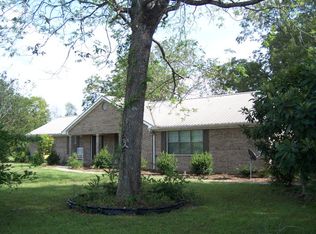 6979 Birchwood Rd, Grand Ridge, FL 32442