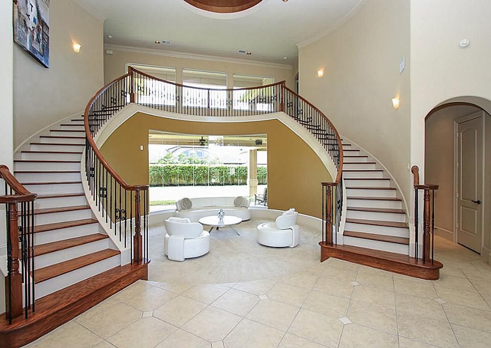 1st image of 23635 Certosa Dr