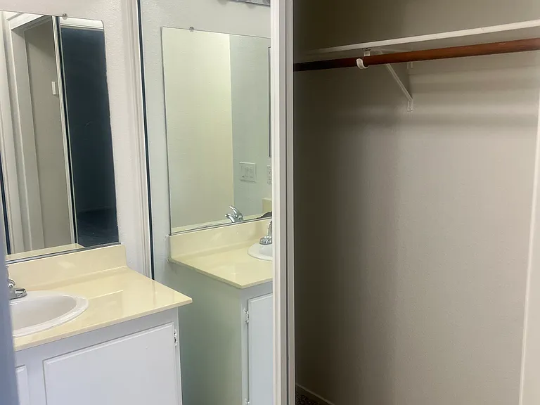 4823 S Torrey Pines Dr #103 — Photo 5