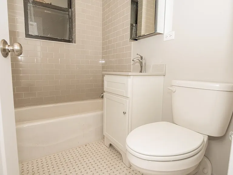 817 W Lakeside Pl #802 — Photo 13