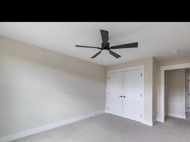 2724 SW 24th Ln — Photo 12