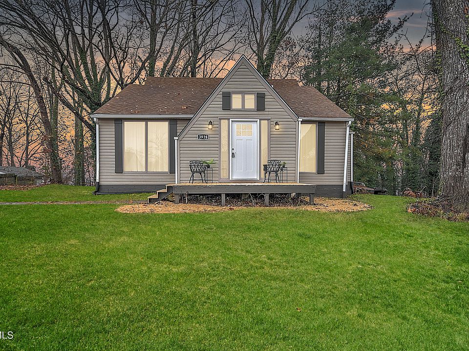 1st image of 3928 Bond Dr