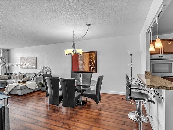 4th image of 19370 Collins Ave APT 823