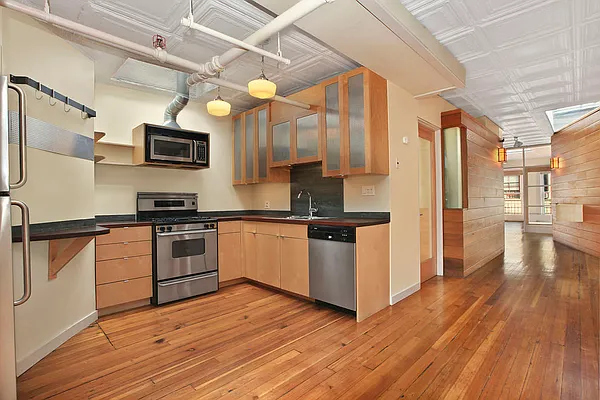 Rented by Corcoran | media 3