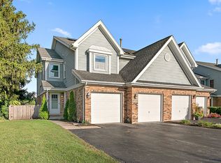 16705 Paxton Ave, Tinley Park, IL 60477