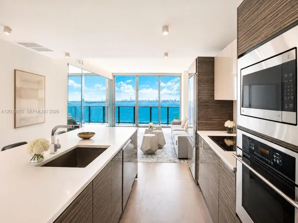 460 NE 28th St APT 805, Miami, FL 33137