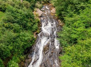 91 Lakeshore Dr, Cullowhee, NC 28723