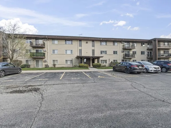 435 S Cleveland Ave APT 307, Arlington Heights, IL 60005