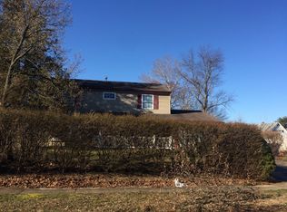 60 Babbitt Ln, Willingboro, NJ 08046