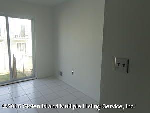 4th image of 302 Skyline Dr #G