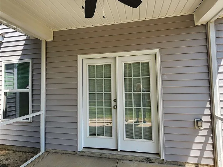 3846 Standardbred Dr — Photo 16